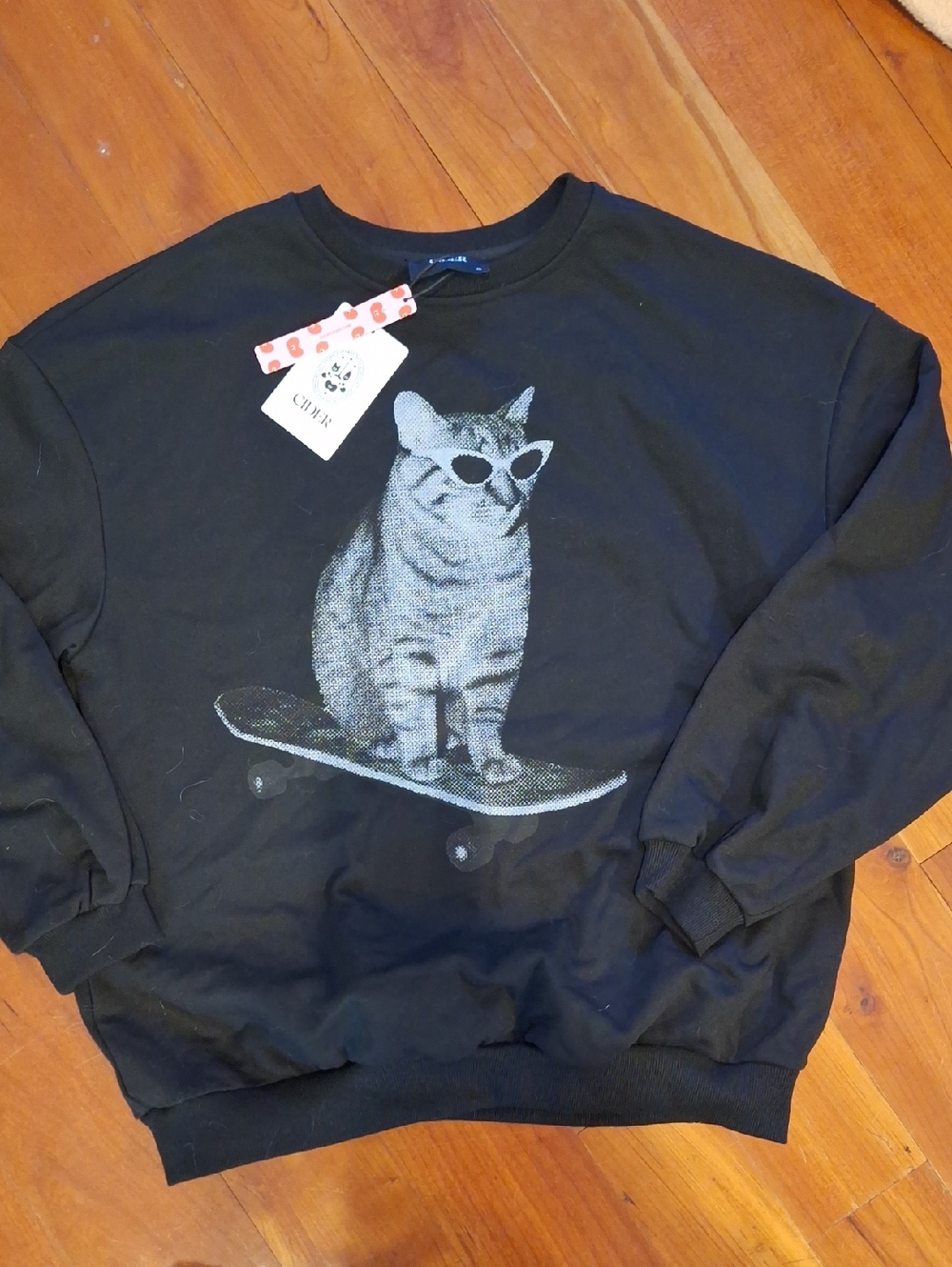 Cider Black Sweatshirt with Skateboarding Cat Graphic Nwt Xl
